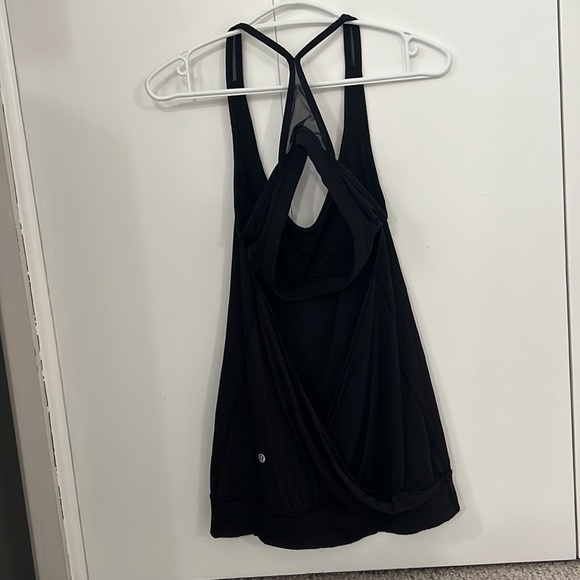 Lulu Lemon Work Out Tank with Built In Bra - Picture 2 of 2